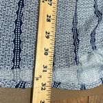 Romeo + Juliet Couture  medium navy white romper vneck snaps shut 1.5” inseam nwt Photo 8