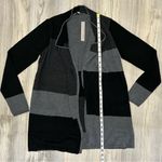 Adrienne Vittadini NWT  Gray Colorblock 100% Wool Open Cardigan Sweater Size S Photo 2