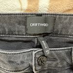 Driftwood | Giselle Embroidered Distressed High Rise Jeans Black Wash | Size 28 Photo 10