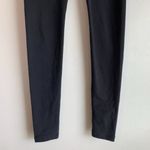 Ryu  Apparel Black Fitted Leggings Photo 6