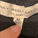 Urban Outfitters Gray Truly Madly Deeply cut out tee Size XS Photo 3