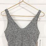 Athleta NWT Seychellles Textured One Piece Size Medium Photo 4