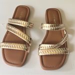 Nine West Low Heel Flat Women's Gold Metallic Strappy Sandals Sz 8.5 Photo 4
