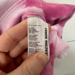 Chinatown Market Women’s Medium Pink Tie Dye Hoodie Sweatshirt Photo 3