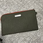 Baggallini  Go Bagg Crossbody Purse Shoulder Bag Olive Green+ Wallet Pockets Photo 2