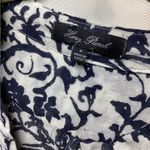 Honey Punch vneck blouse. Navy print. Size Small Photo 2