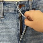 Madewell Womens High Rise Distressed Denim Shorts Jordie Wash Size 25 Photo 7