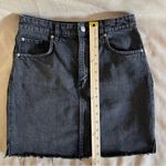 H&M  Black Denim Mini Skirt Sz 6 - Raw Hem
Grunge Style High Waisted Photo 8