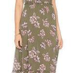 Avec Les Filles Green Lotus Flower V-Neck Sleeveless Open Back Chiffon Dress Photo 0