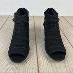 Easy Street Carrigan Perforated/Laser Cut Out Sandals 9.5Narrow Black $65 Photo 2