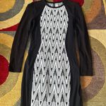 H&M Divided Chevron Pattern Black & White Long Sleeve Tight Fitting Dress Size 6 Photo 0