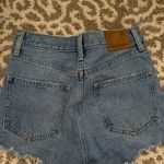 Aritzia Denim Forum Photo 1