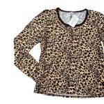 Esme Studios Inc Boutique Leopard Print Long Sleeve T Photo 1