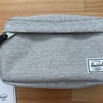 Herschel Supply Company NEW Herschel Supply Co Chapter Travel Bag 5L in Light Gray Crosshatch Photo 1