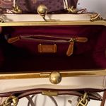 Coach  Brown Canvas White Leather Kiss lock dreamer 21 Shoulder Crossbody Bag Photo 2