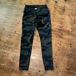 Victoria's Secret Victoria’s Secret Pink camo Ultimate Athleisure M leggings Photo 2