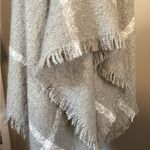 NEUTRAL TONES BOHEMIAN SOFT COZY COWL NECK PONCHO WITH FRINGE EDGES TAUPE/CREAM Gray Size 00 Photo 6