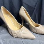 Nine West Cream Heels with Ruched Detail, size 7M Photo 1