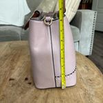 La Terre Light Purple Handbag with Wooden Handles/Long Strap Pink Photo 10