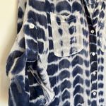 Navy and White Tie Dye Button Photo 2