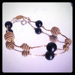 Trifari 🖤 Vintage  Black & Gold Beaded Bracelet | Signed Gold Tone (7”) Photo 3