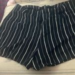 Iris back zip Black and White Striped Shorts large Photo 0