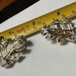 Vintage Sarah Coventry Two Tone Leaf Clip On Earrings Signed Photo 2