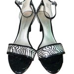 Dana Buchman Dana Buchanan zebra print open toed heels sandals women’s size 9B Photo 4
