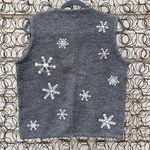Cabela's Cabela’s gray embroidered snowflake sweater vest winter christmas ugly Photo 1