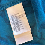 The North Face 2-Patterned Long Sleeve Tees Size Small GUC Photo 10