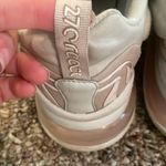 Nike Womens  Air Max 270 React Photon Pink Photo 4