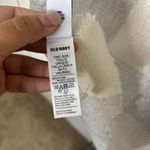 Old Navy NWT White Grey Checkered Scarf One Size Photo 4