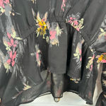 Steve Madden Women's Black Floral V-Neck Blouse Long Gathered Sleeve Size M Photo 2