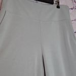 Athleta  SEASOFT WIDE CROP PANT LAVENDER GRAY LARGE Photo 2