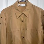 Kathy Che Stretch e Brown Button Up Tab Sleeve Military style Top size 14 Tan Photo 3