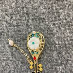 Vintage style Chinese Pipa Brooch‎ with Pearl Dangle, Cloisonné Style, 4.6x2cm Gold Photo 2