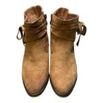 Mi.Mi Valencia Western Style brown booties ankle boots shoes Size 7 Photo 1