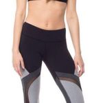 Splits59 ‘Division’ Mid Rise Cropped Leggings Photo 0
