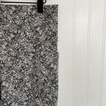 Athleta Salutation Stash Pocket II 7/8 Textured Tight in Moonflower Black Size L Photo 8