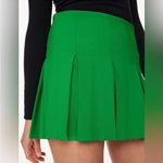 Babaton  Aritzia Pleated mini skirt Wicked green Photo 1