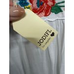 JODIFL  Boutique Over Sized Boho Embroidered Floral Neck White Size Large NWT Photo 5