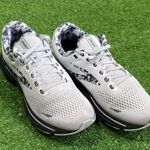 Brooks  Running Shoes Camo 8.5 Women White & Grey Sneaker Ghost 15 EUC Full Tread Photo 2