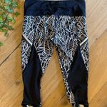 Lululemon Run A Marathon Crop II Photo 2