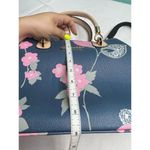 Chic Floral Satchel‎ with Gold Accents Photo 5