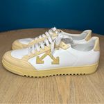 Off-White Women’s Arrow 2.0 White Cream Sneakers Casual Shoes Size 41 / US 11 Photo 3