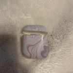 Apple AirPods 2nd Generation Photo 3