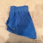 Lululemon Hotty Hot Shorts 2.5” Photo 1