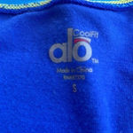 Alo Yoga Alo Top Women's Tank Racerback Built-In Bra Yoga Workout Activewear Blue size S Photo 2