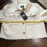 Frye  Women's Cropped Raw-Hem Denim Jacket Off white Size M NWT Jean jacket Photo 7