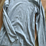 Travis Mathew  long sleeve tee Photo 0